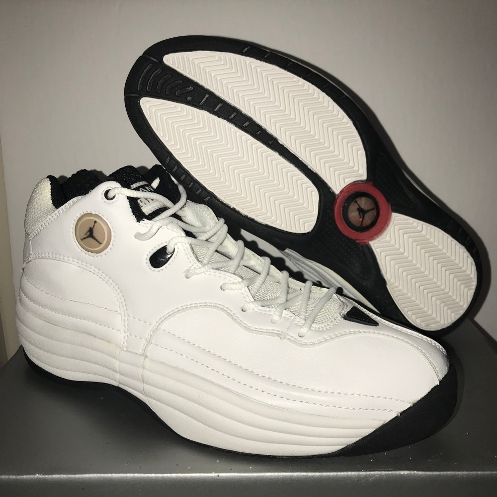 ORIGINAL 1998 Jordan Team 1 in White/Black-Var Red